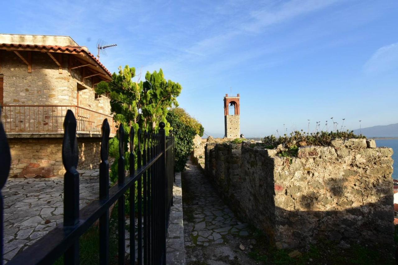 Sideroporta Castle Nafpaktos Vendégház Kültér fotó