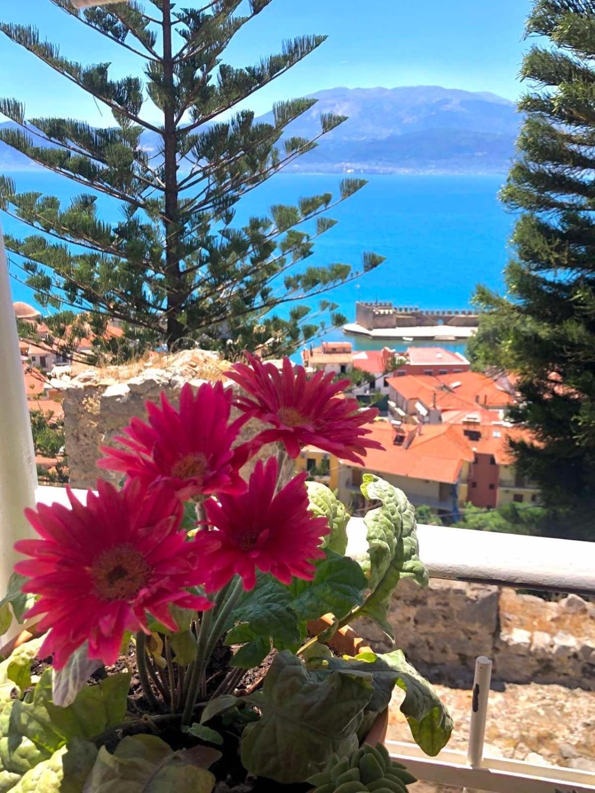 Sideroporta Castle Nafpaktos Vendégház Kültér fotó